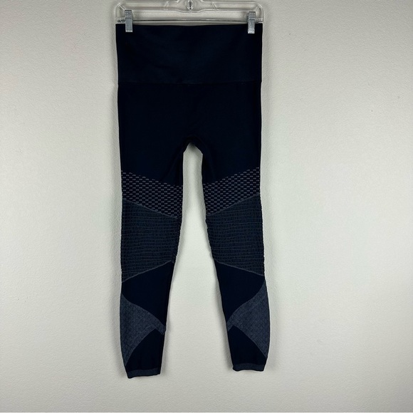 Spanx Blue Moto Seamless Leggings Size Large - Picture 3 of 4